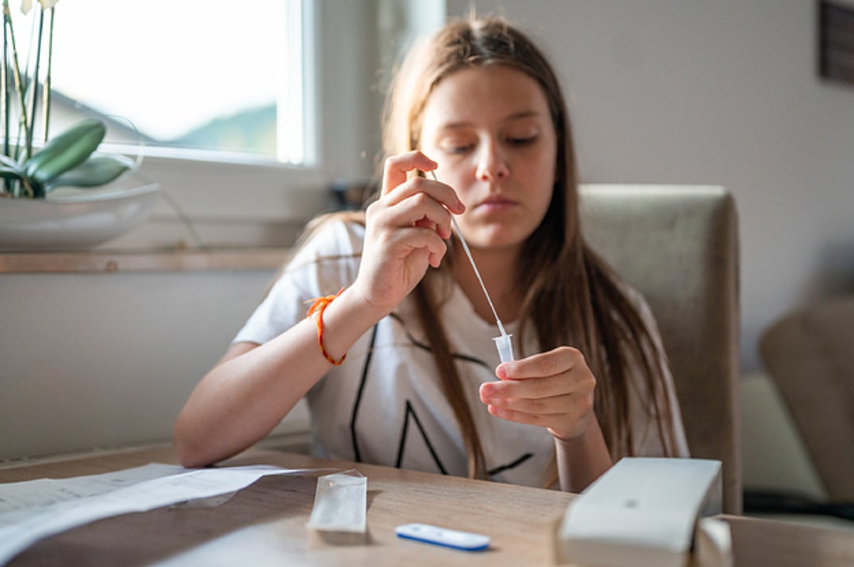 Experts do not recommend using swallow sticks for your quick COVID test, even if some say they do it themselves.