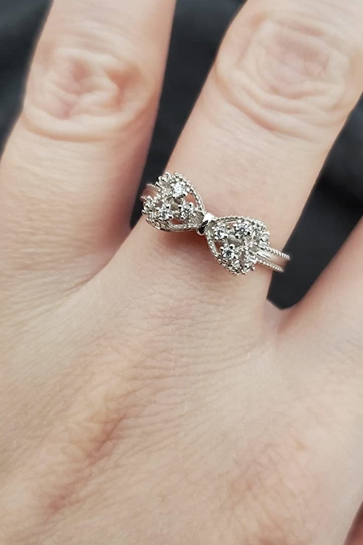 15 Best Promise Rings For You And Your Loved One 2022