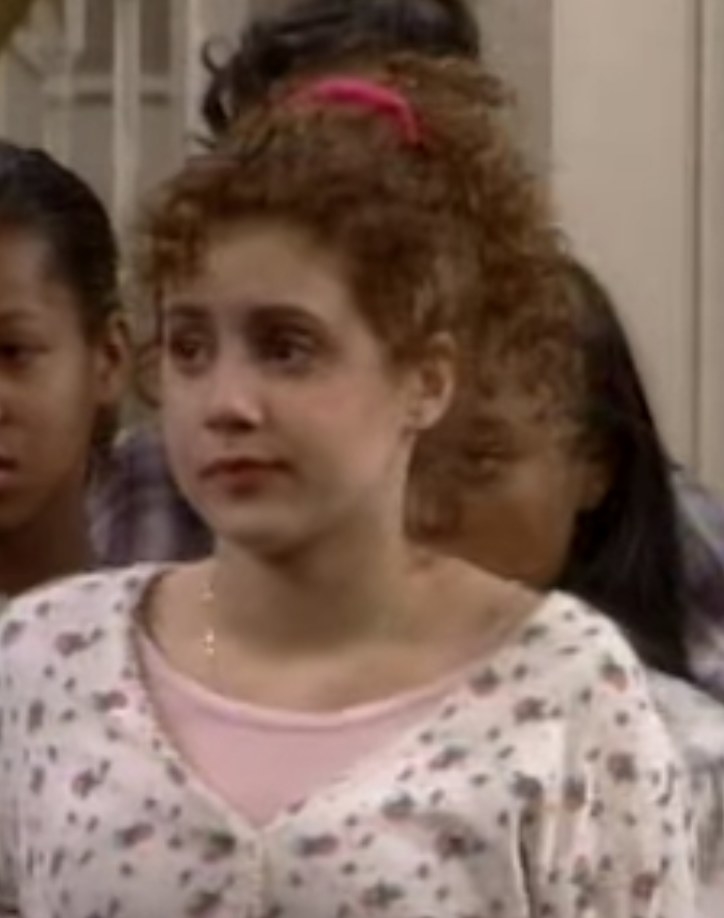 Brittany Murphy as Sarah talks about her boyfriend at Tia and Tamera&#x27;s slumber party
