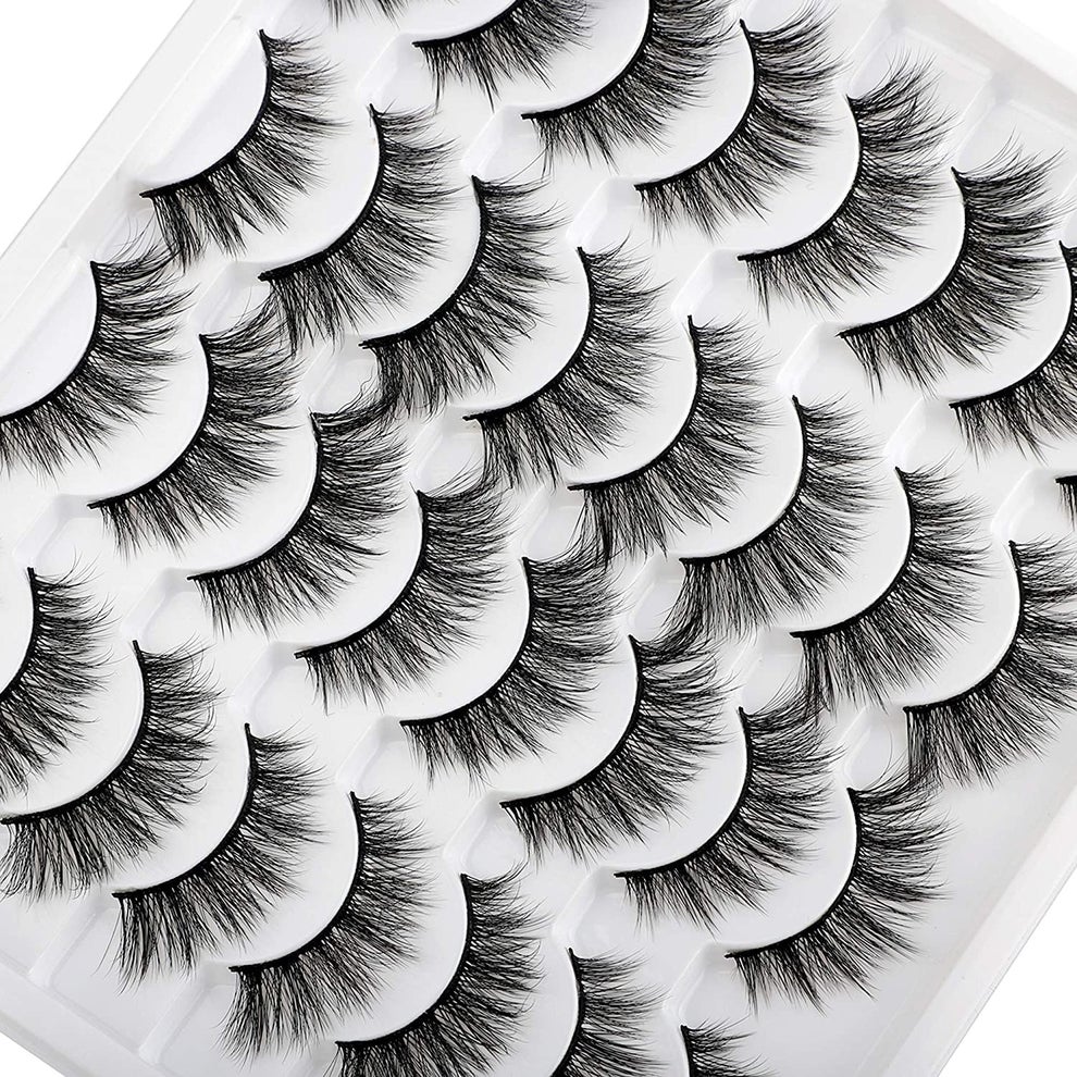 I’m A Makeup Artist, Let Me Spill The Tea: How To Apply Fake Eyelashes ...