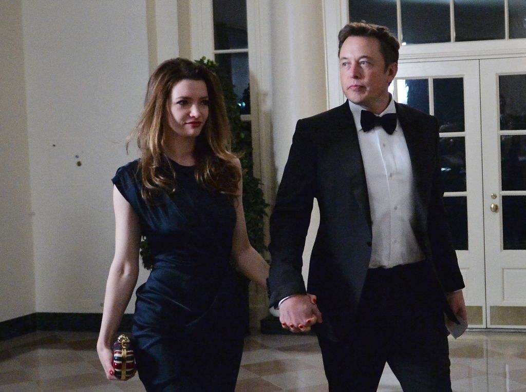 elon with his wife in 2014