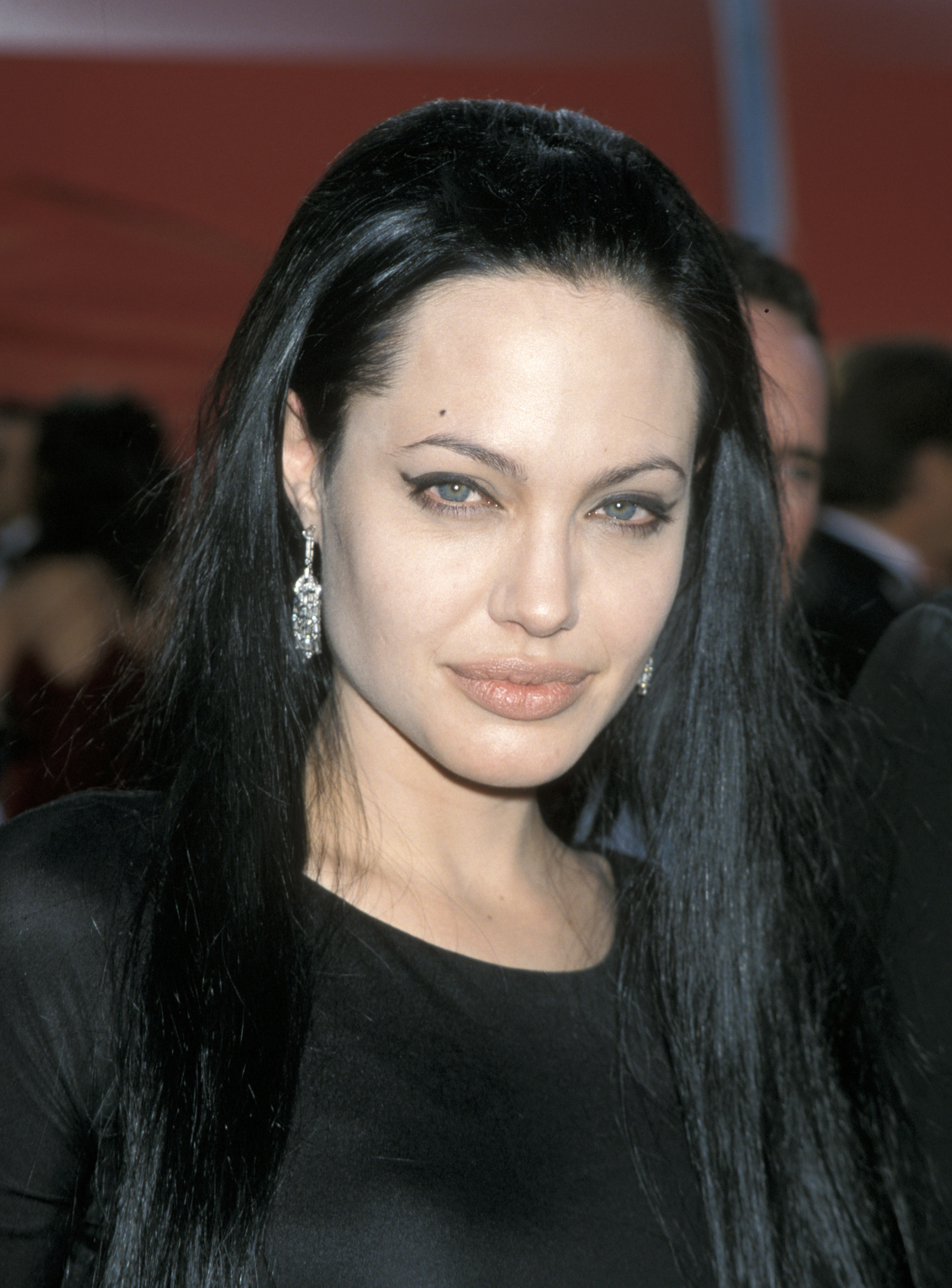 Jolie at the Oscars in 2000