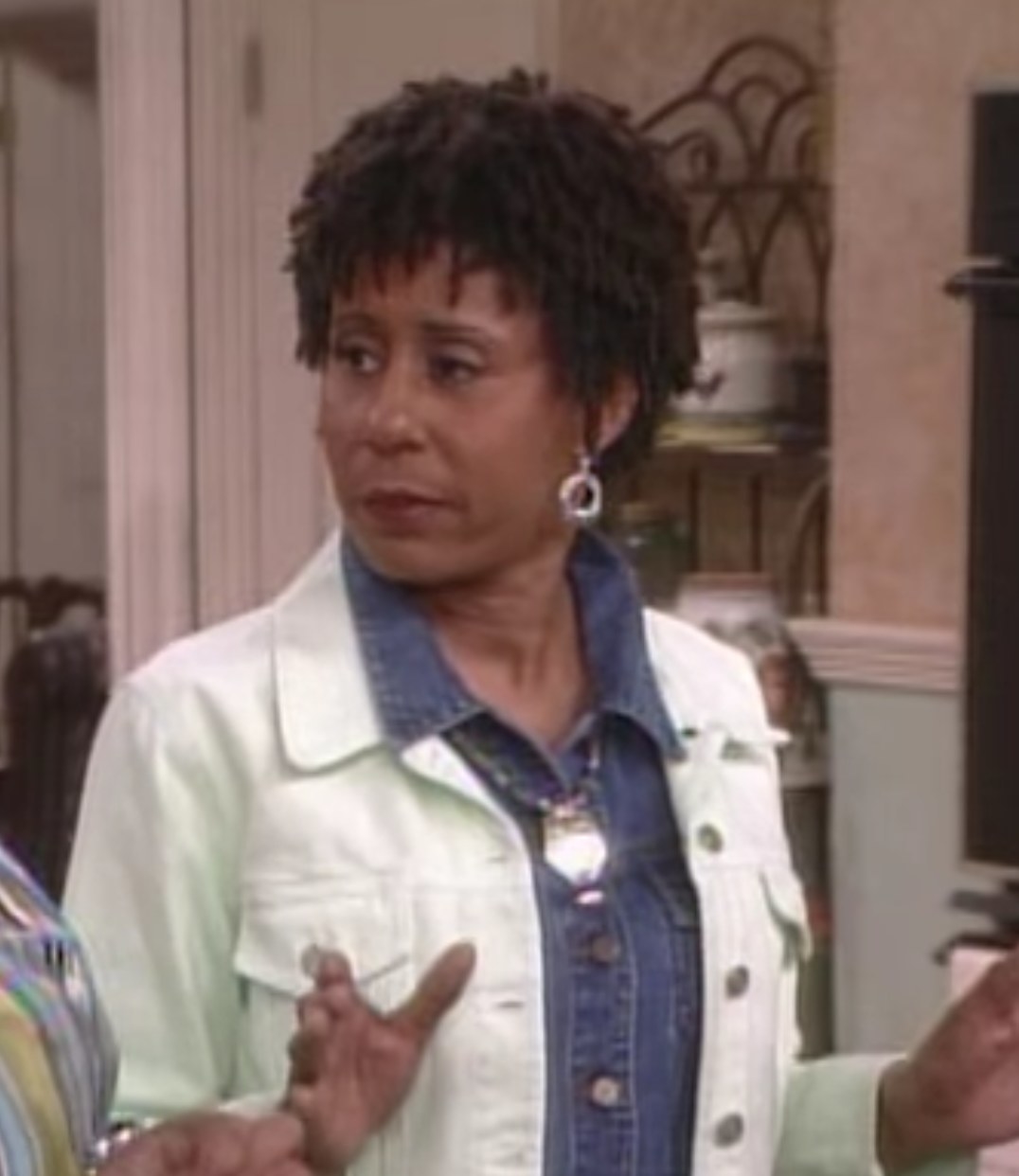 Lisa tells Patrice (played by Vernee Watson) she thinks Ray might be having an affair