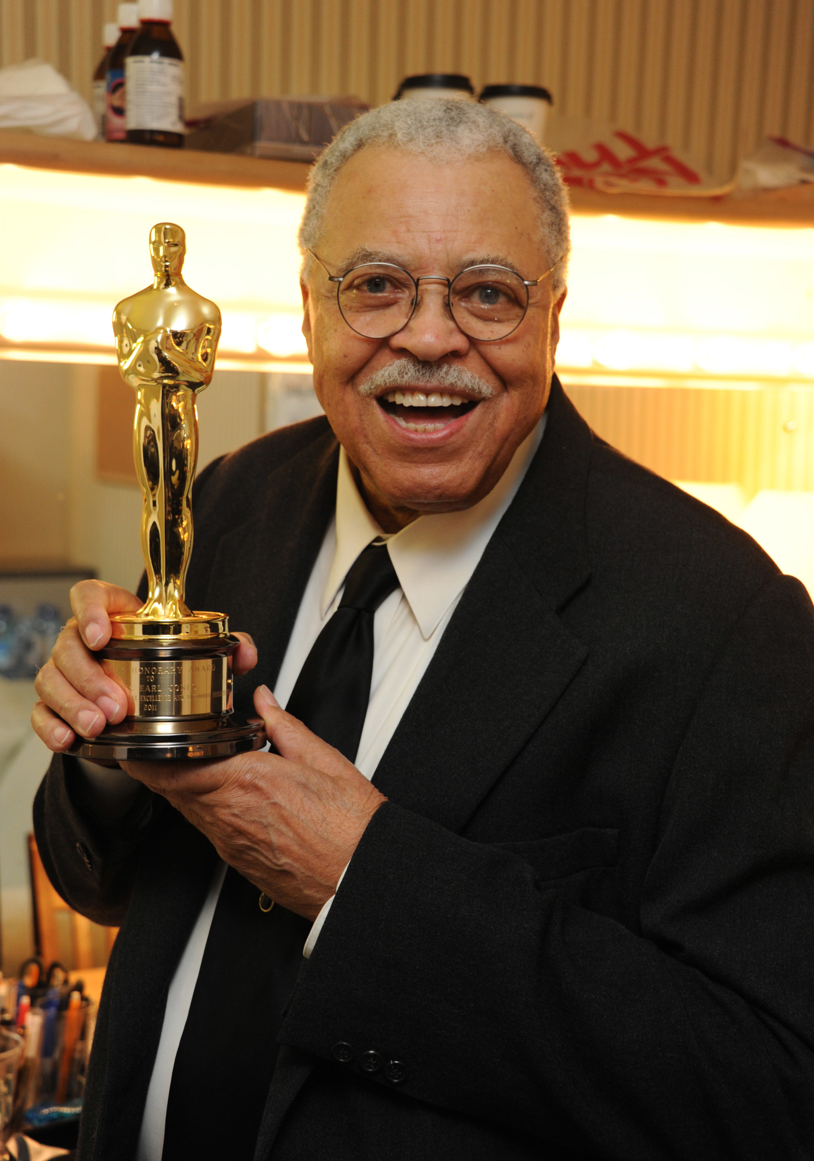 James Earl Jones proudly holding his Honorary Academy Award