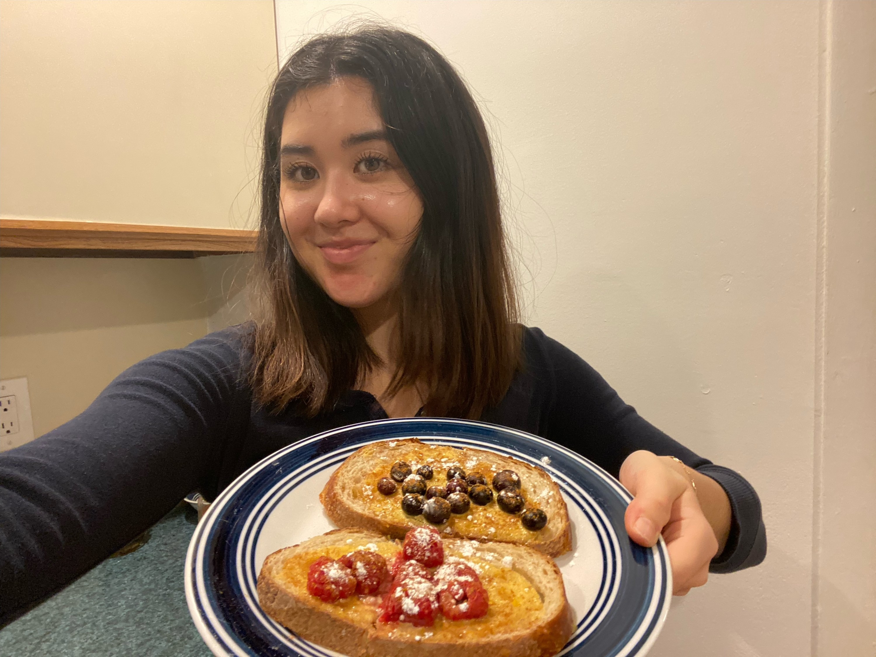 Tiktok Yogurt Toast with BRUNO Air Fryer  Double tap if you will try this  tiktok viral yogurt-custard toast❤️ @hometrulee made it look so easy and so  good with the BRUNO Air