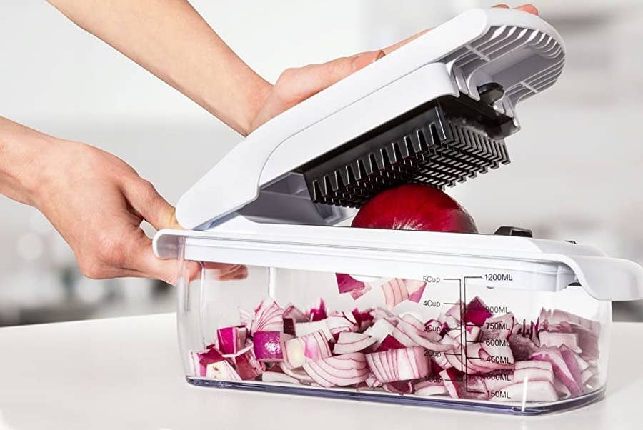 Genius Nicer Dicer Smart (14 Pieces) in Blue - Vegetable Cutter for Cubes,  Pencils, Slices, Stripes and Quarter Including Recipe Book - Salad Cutter