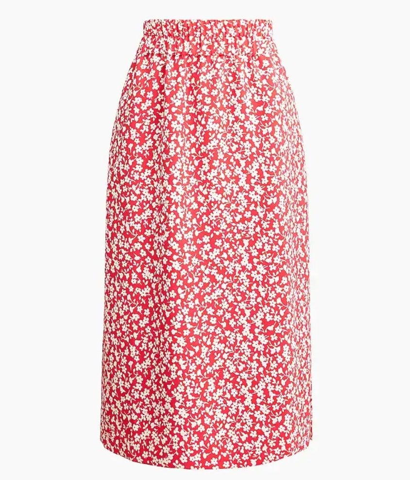 A red/white floral pull-on skirt
