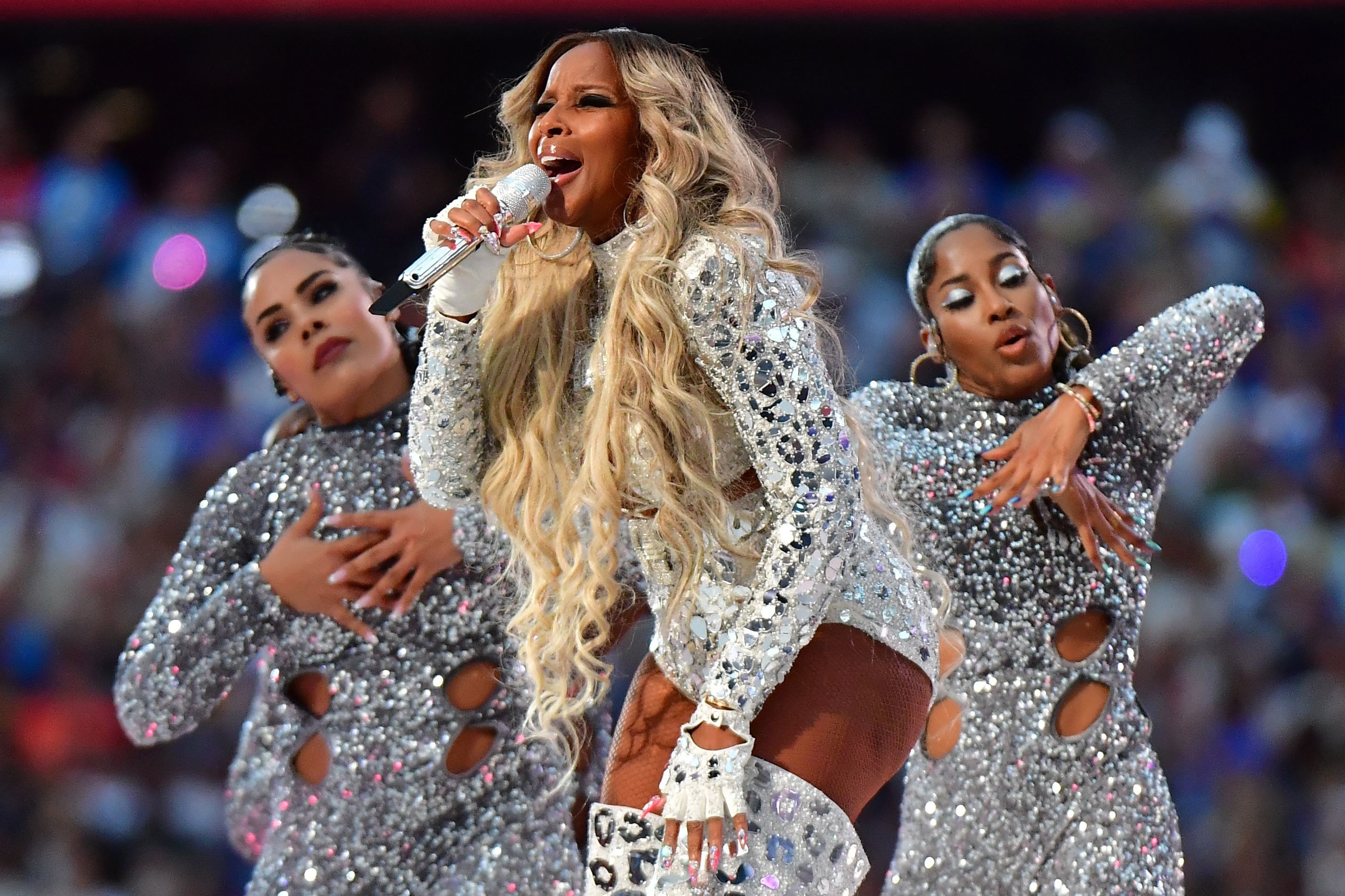 Super Bowl halftime show taps into millennial nostalgia