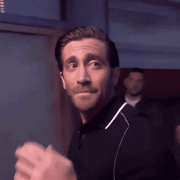 Jake Gyllenhaal saying bye on the &quot;Late Late Show With James Cordan&quot;