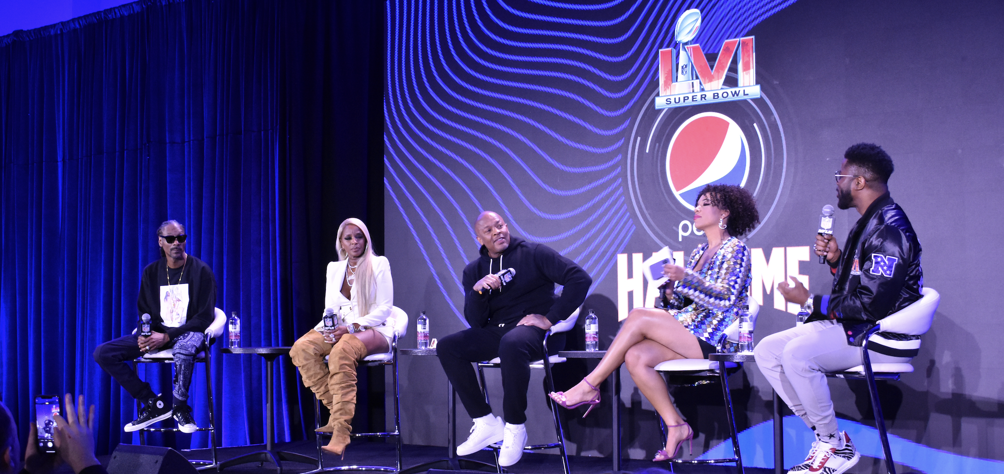 Pepsi hypes Super Bowl halftime show with Dr. Dre, Snoop Dogg