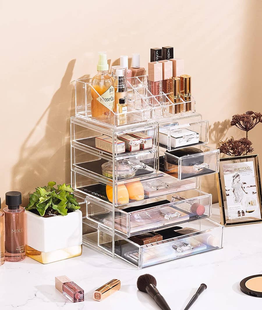 Narrow Acrylic Makeup Organizer  Urban Outfitters Japan - Clothing, Music,  Home & Accessories