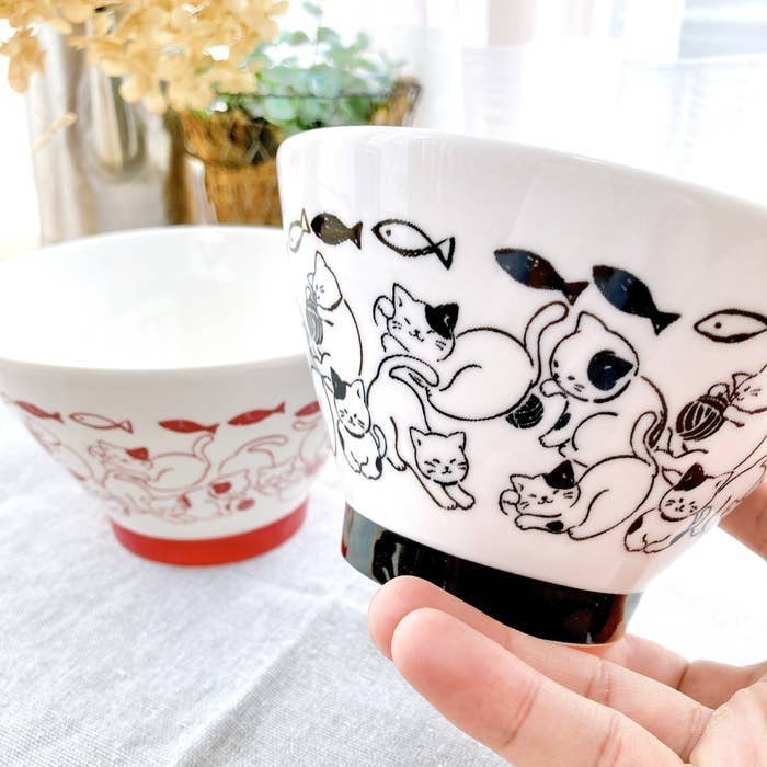 思わず全種類買っちゃった セリアの ネコちゃん食器 ほのぼのしてて可愛すぎる