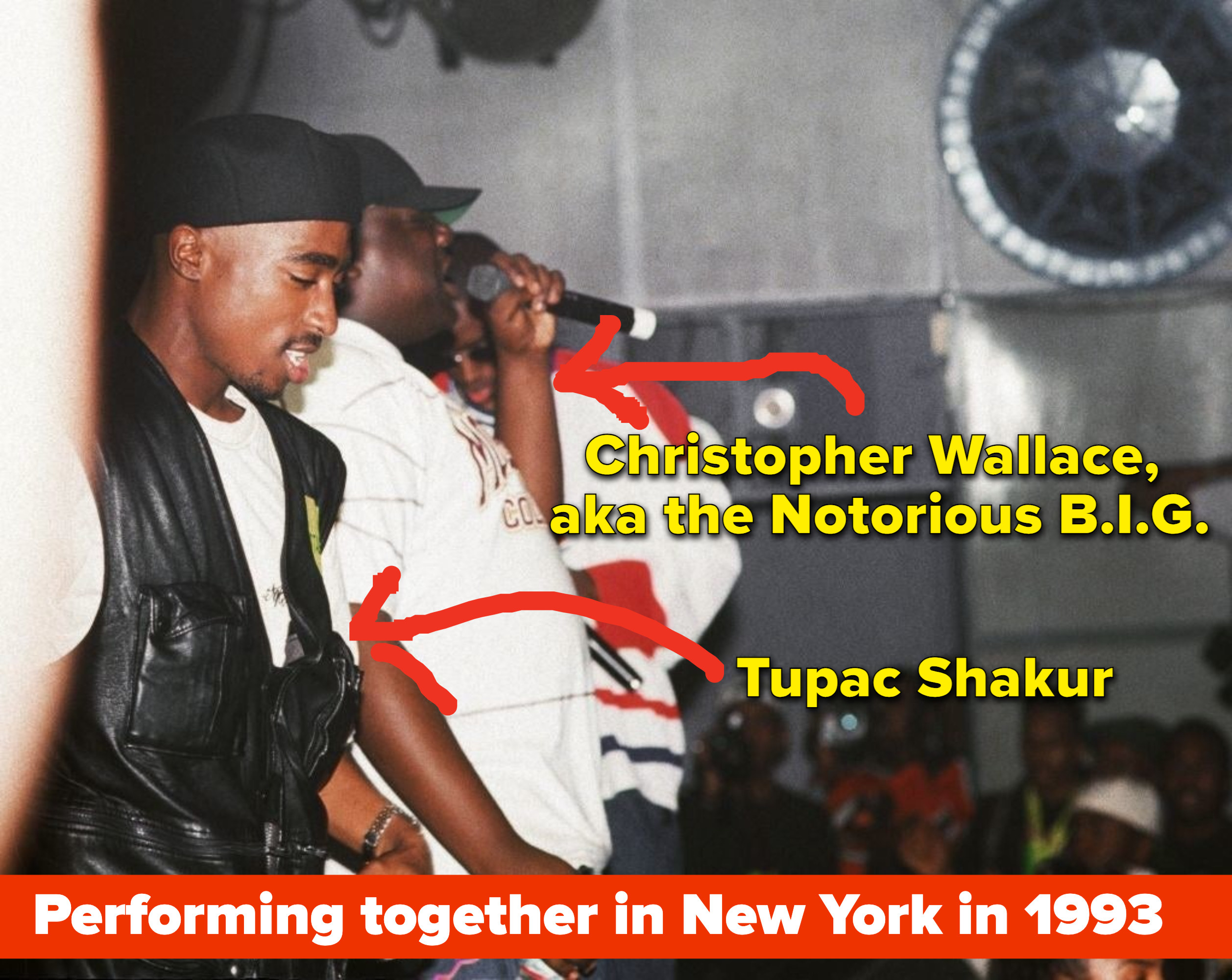 Tupac and Biggie performing together in 1993 when still friends