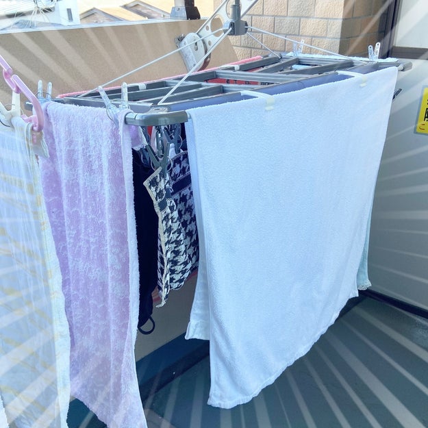 干してる下着を見られるの嫌 が解決 Amazonで見つけた 洗濯物ハンガー が優秀すぎる Buzzfeed Japan Goo ニュース 干してる下着を見られるの嫌 が解決 Amazonで見つけた 洗濯物ハンガー が優秀すぎる Buzzfeed Japan Goo ニュース