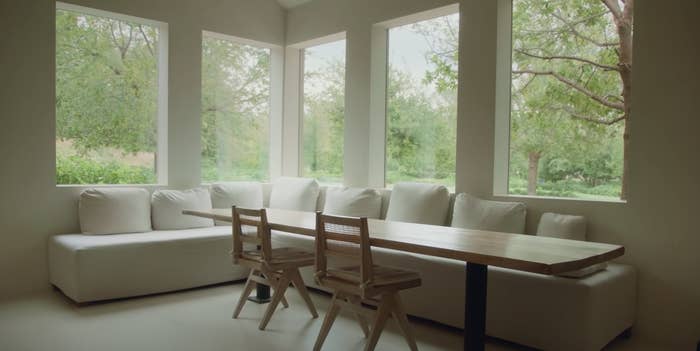 minimalist kitchen table