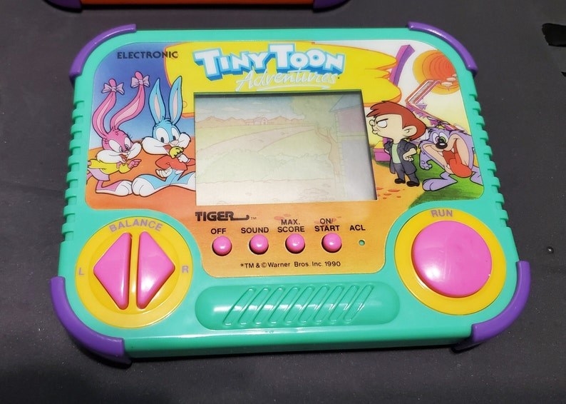 Tiny Toon Adventures handheld game
