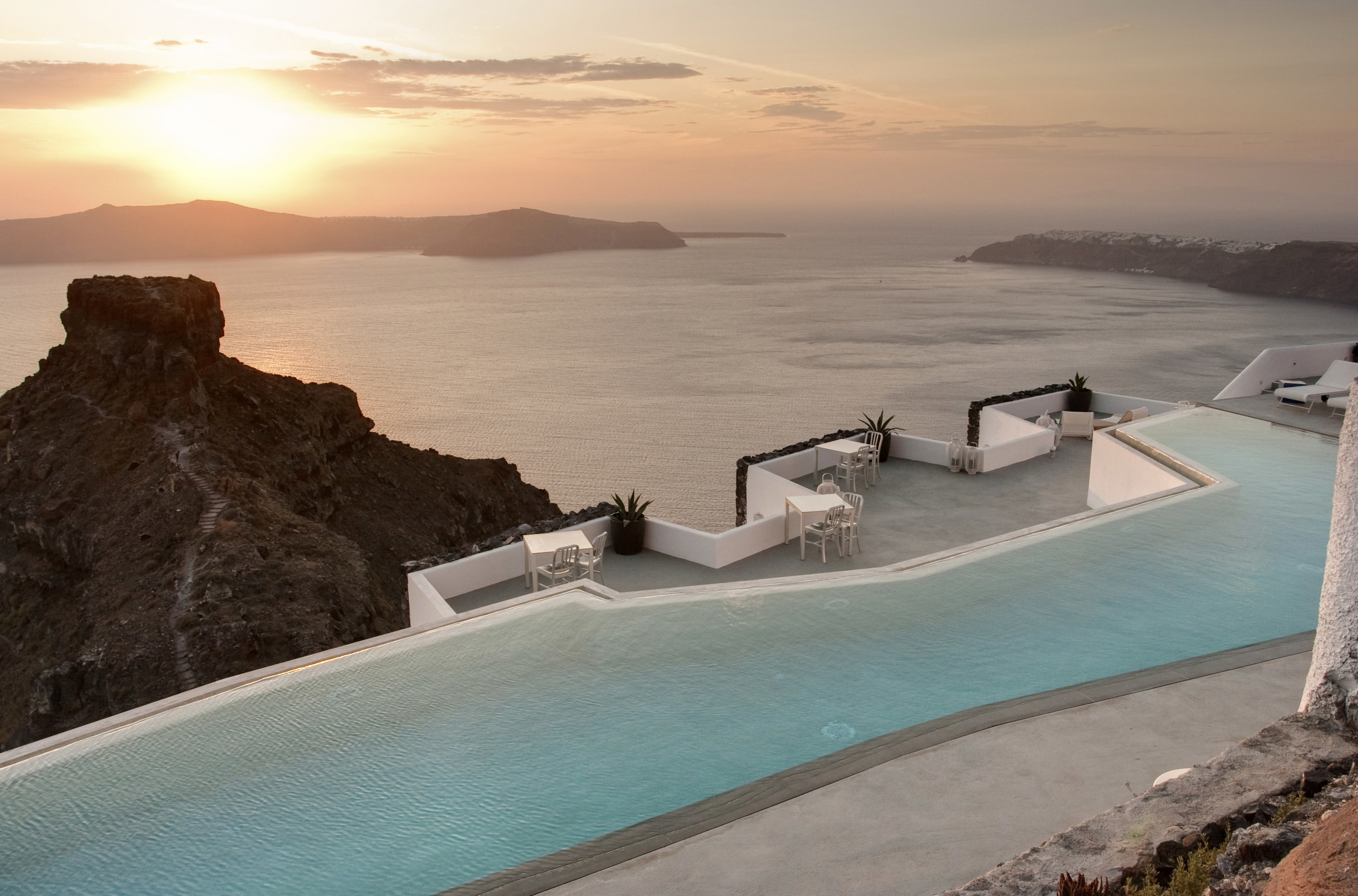 Luxury Resort with pool, Satorini