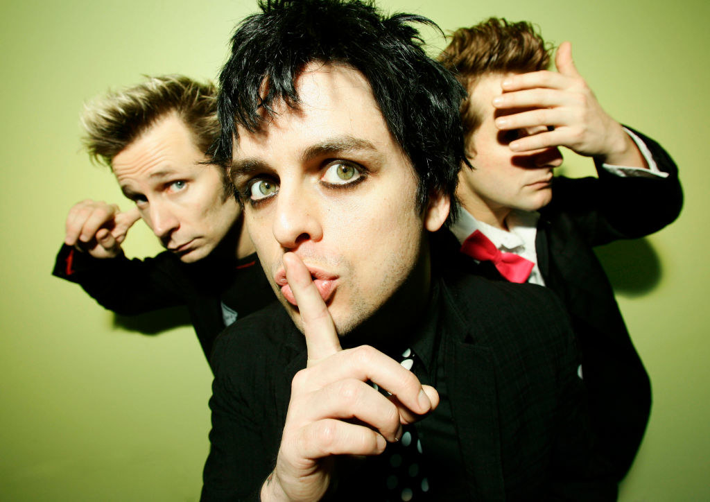 Photo of Mike Dirnt, Billie Joe Armstrong, and Tre Cool in 2005
