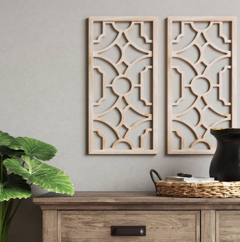 A set of 2 wood lattice wall hangings