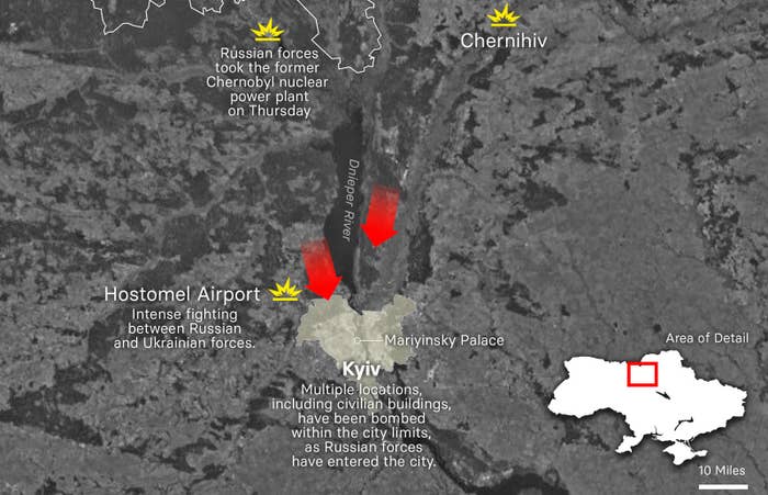 A map shows Russian forces' movements towards Kyiv