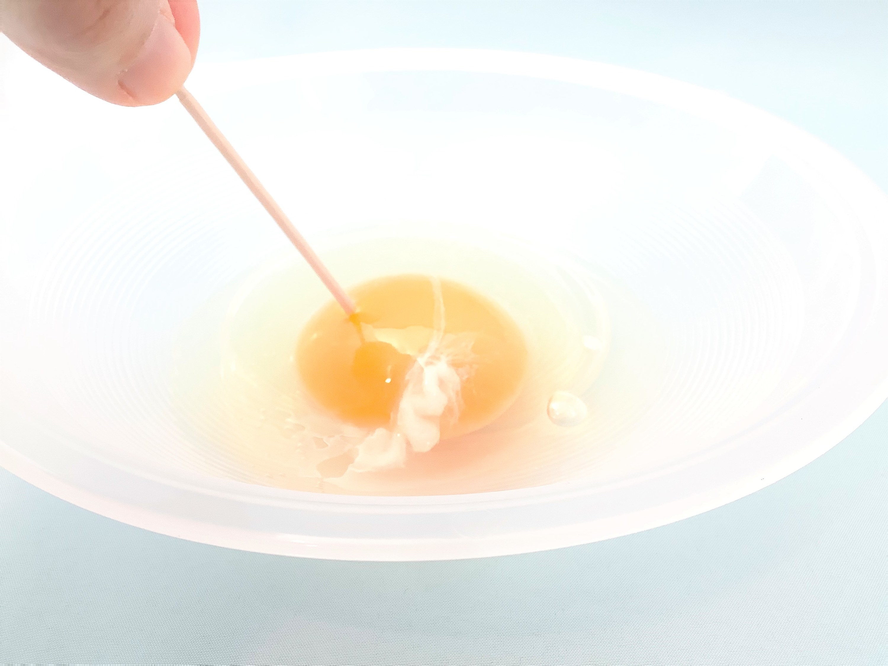 ダイソーのオススメのグッズ「電子レンジ調理器（どんぶり・目玉焼き）」