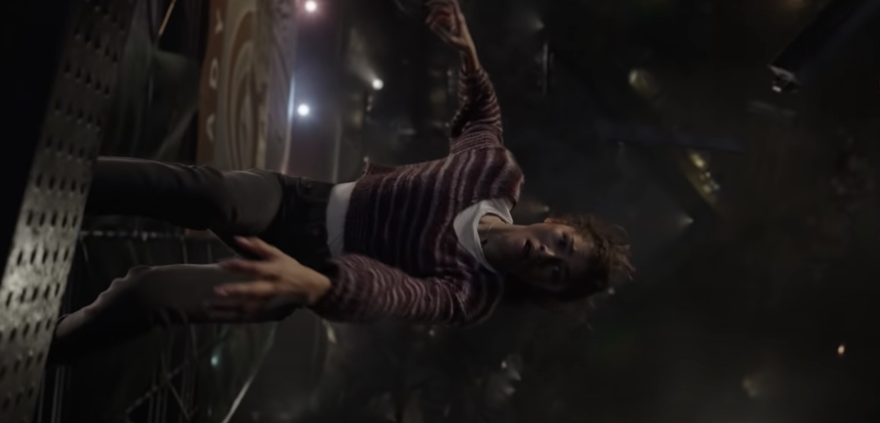 Zendaya falling