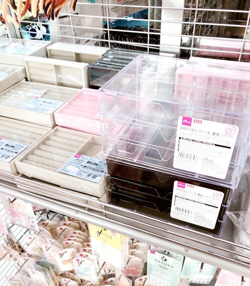 これが110円ってヤバい キャンドゥの ヘアアクセ売り場 レベル高すぎるってば