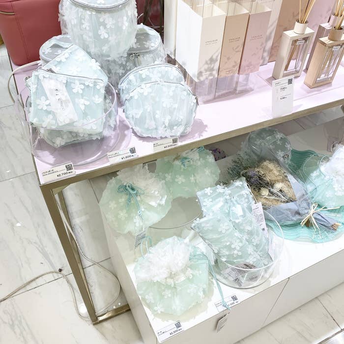 Francfranc(フランフラン)のおすすめのアイテム「チュール 巾着ポーチ ミント」