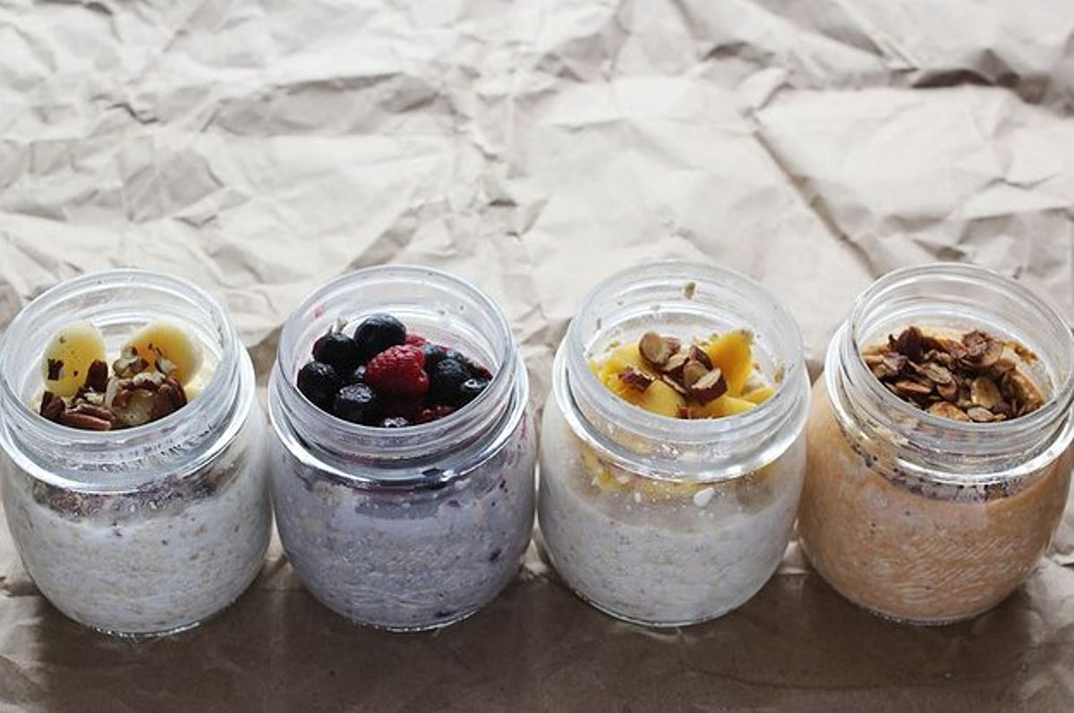 https://img.buzzfeed.com/buzzfeed-static/static/2022-02/3/20/campaign_images/b736bf58fc76/19-overnight-oats-recipes-to-restore-your-faith-i-2-8265-1643919440-35_dblbig.jpg?resize=1200:*