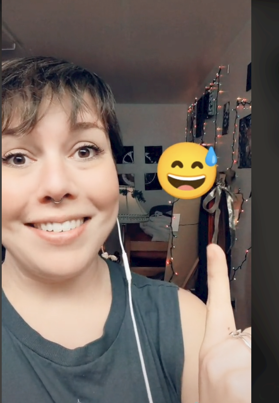 This Millennial On TikTok Is Educating Us On Gen Z Emojis