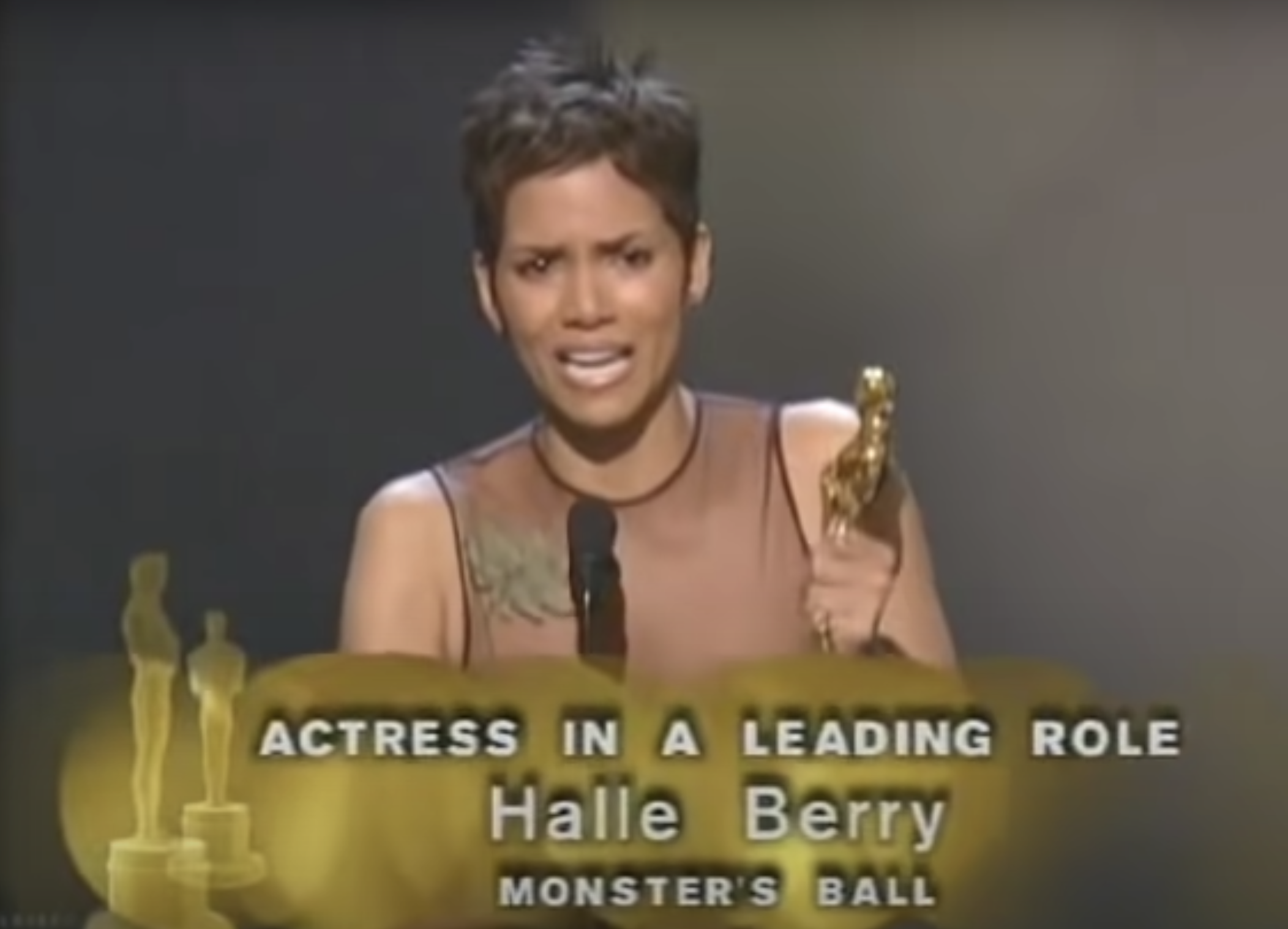 Halle accepting her Oscar