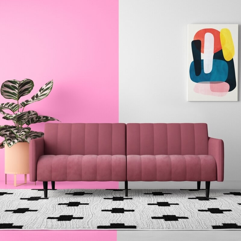 Square arm sofa in rose