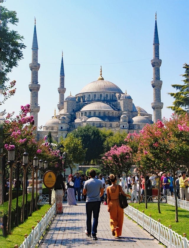 在土耳其蓝色清真寺