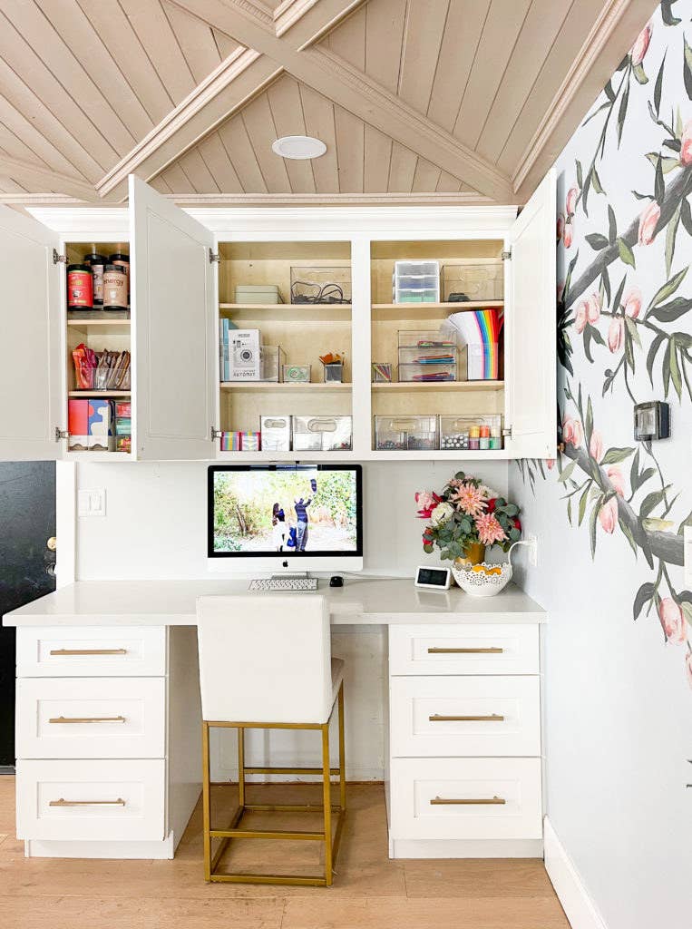 30 Home Desk Decor Ideas To Upgrade Your Aesthetic