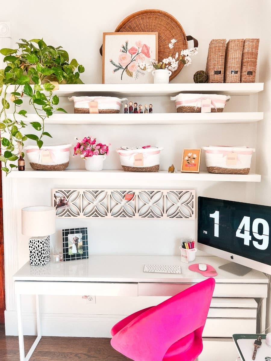 15 Desk Decor Ideas to Create Your Own Aesthetic