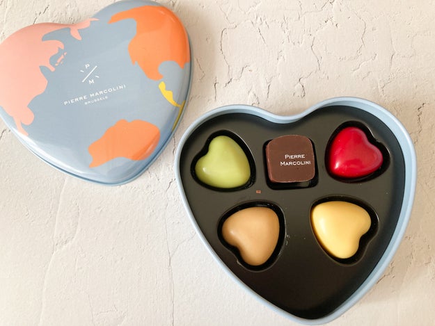 やっぱりチョコレートは最高なのよ チョコレート好きが実際に食べて 今年のおすすめチョコ をレビューしました Buzzfeed Japan チョコレート 好きにはたまらない季節になり ｄメニューニュース Nttドコモ