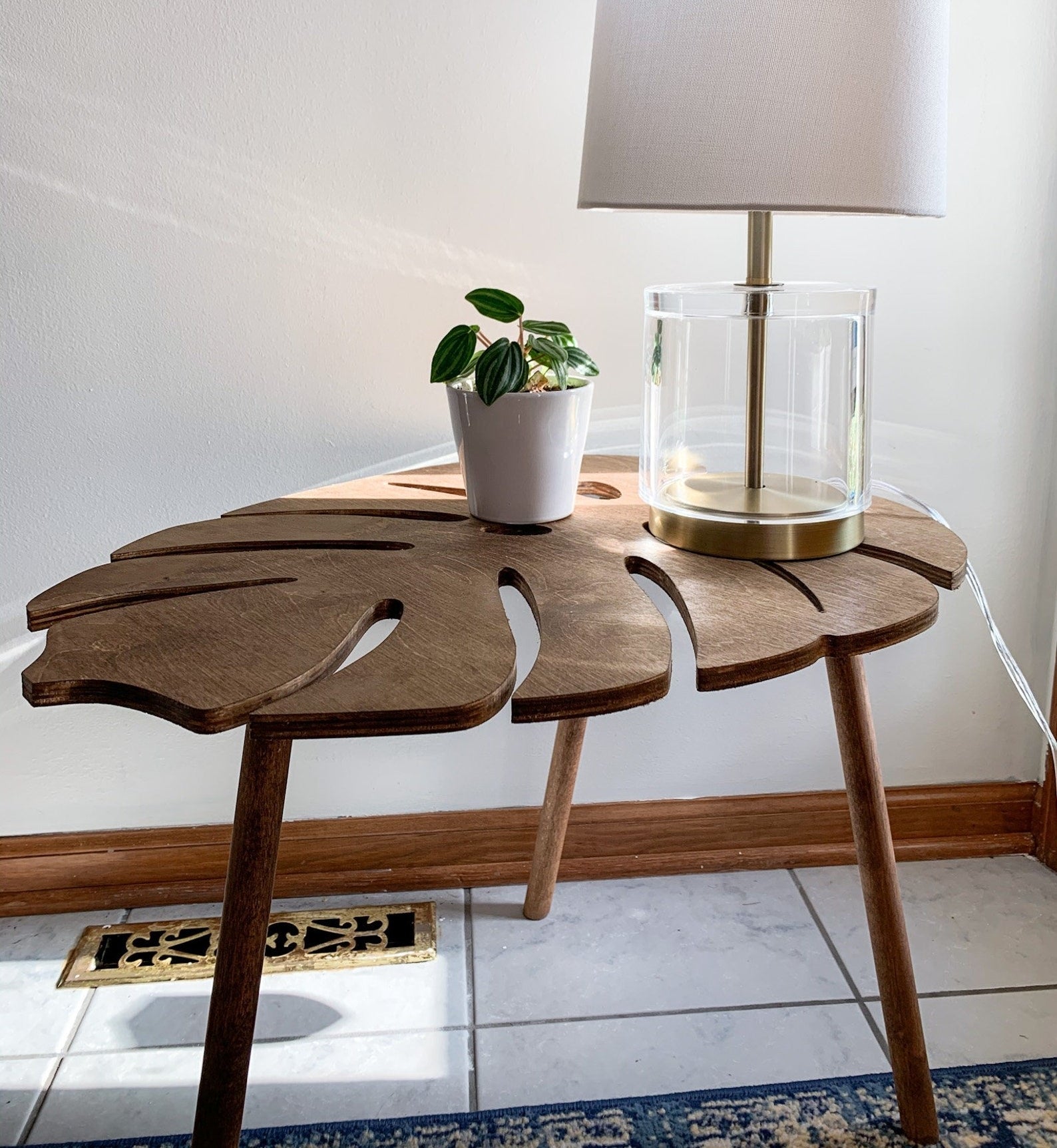 the monstera table