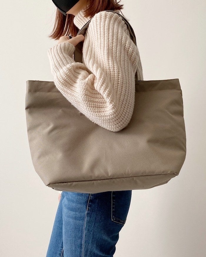 もう他のバッグいらないじゃん。無印・GU・フランフランの「大容量トート」ポケットいっぱいで使いやすい！
