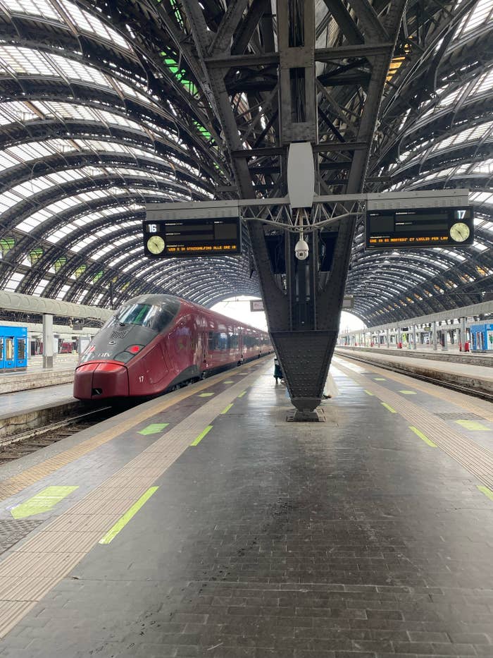 the high speed trains at the train station in Milan
