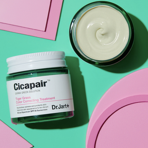 Bottles of Cicapair treatment