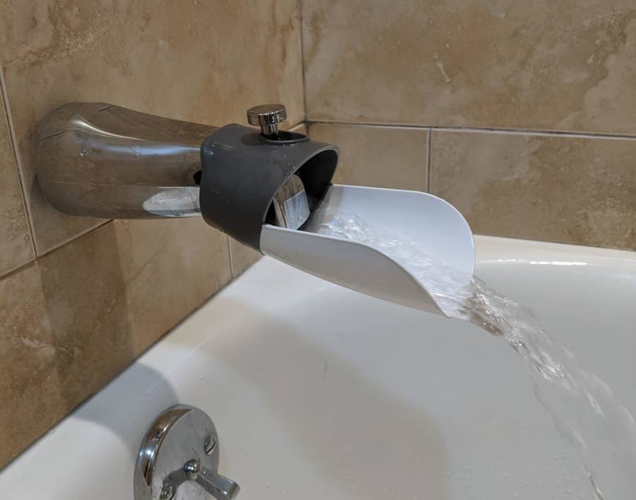 22 Ways To Actually Enjoy Shower Or Bath Masturbation 22 Ways To Actually Enjoy Shower Or Bath Masturbation