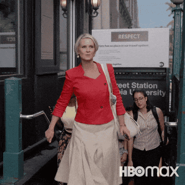 Miranda exiting the subway