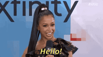 GIF Liza Koshy saying hello
