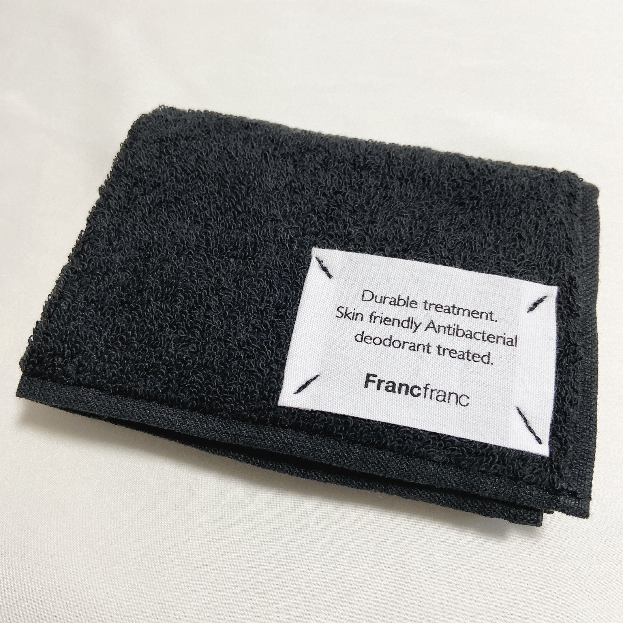 Francfranc（フランフラン）のオススメのケア用品「ルフティー ハンドケアセット ホワイトムスク ブラック」