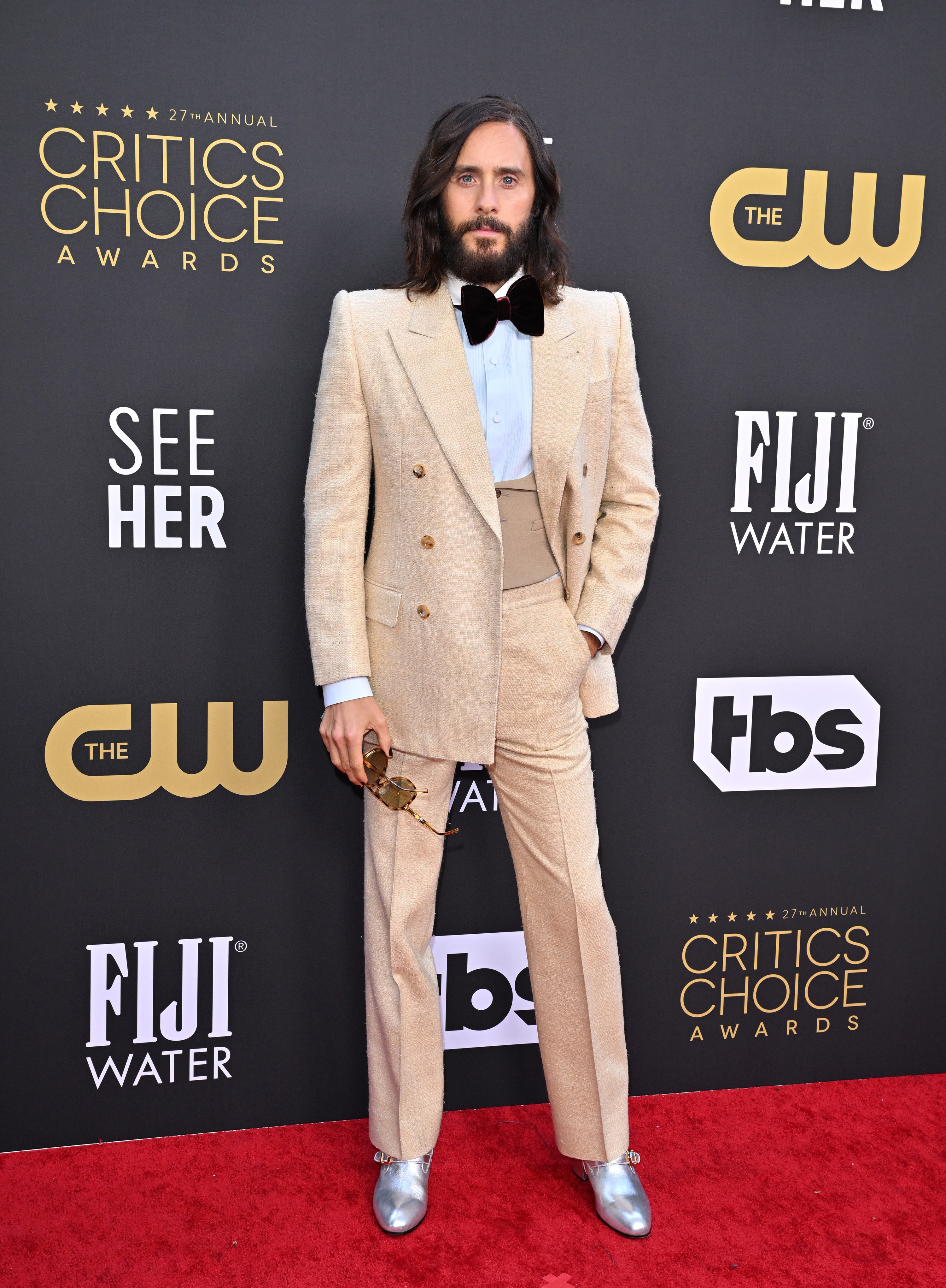 Jared wore a light-colored suit with an oversized bowtie