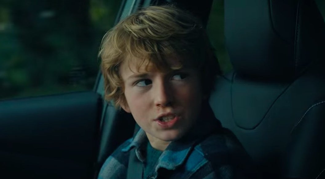 Young Adam talking in his mom&#x27;s car in &quot;The Adam Project&quot;