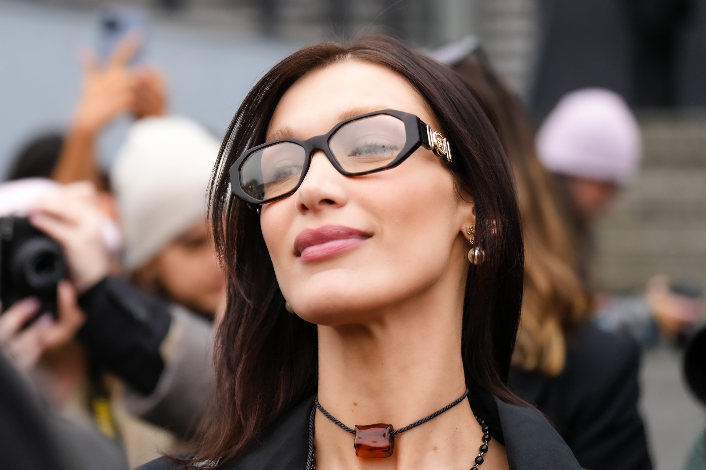 Bella Hadid's Sunglasses Shopping Trip Bodes Well for 2024