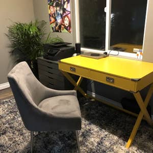 Reviewer's photo of the desk in the color Yellow