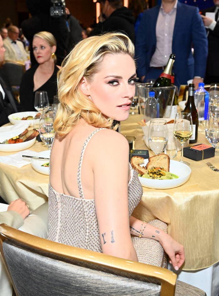 A glamour over-the-shoulder shot of Kristen Stewart at the Critic&#x27;s Choice Awards