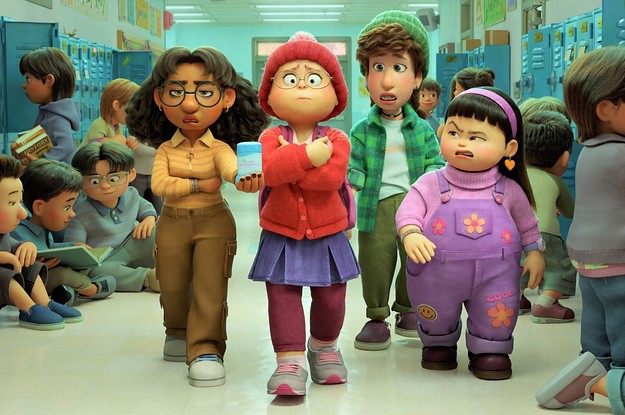 Mei's group of friends walking at school